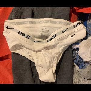 Nike briefs size Med